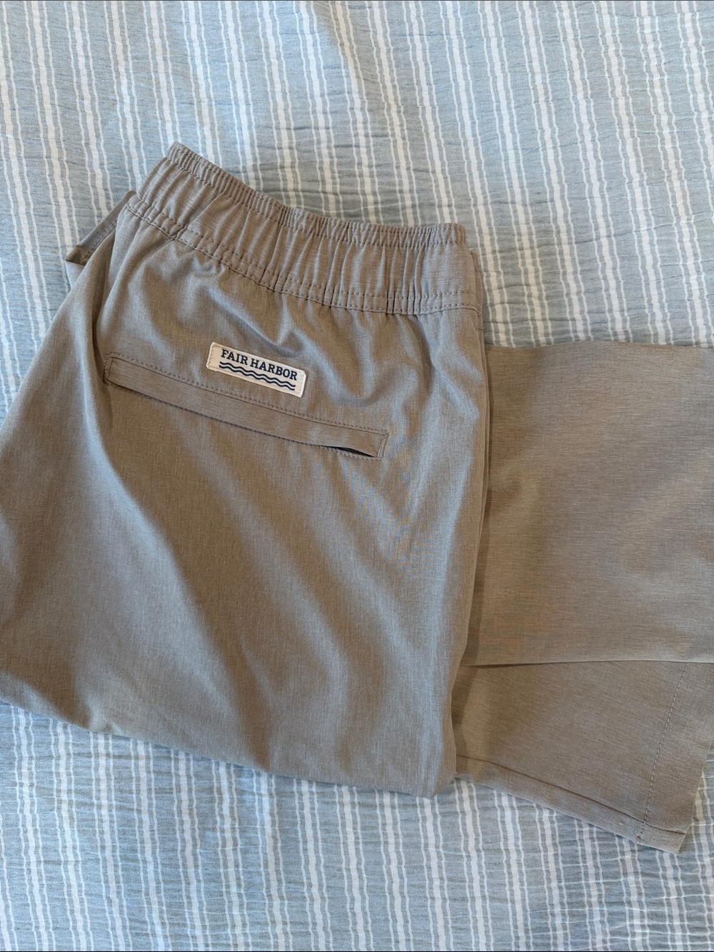 Fair Harbor “One Pant” Men's Size M in Khaki